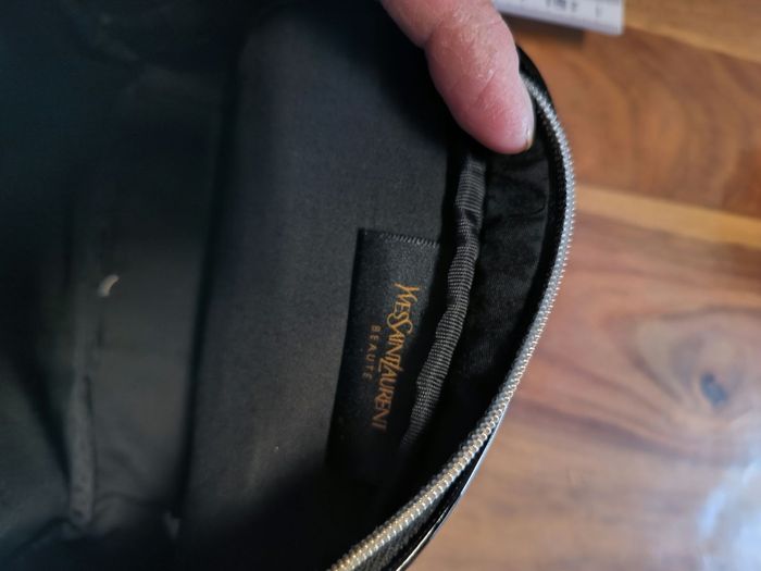Trousse de maquillage YSL - photo numéro 2