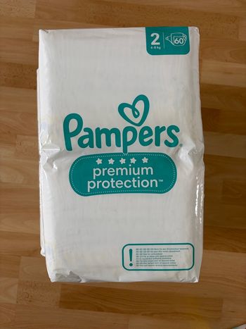 Couches Pampers Premium protection taille 2 - 180 couches