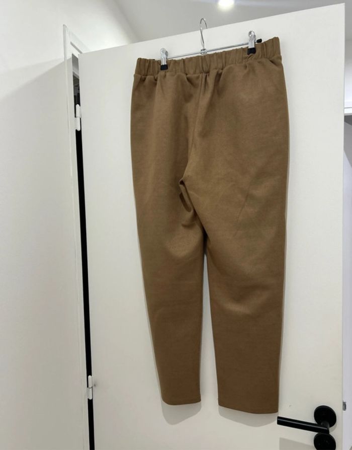 Jogging Marron Neuf effet Daim taille 42 - photo numéro 5