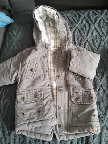 Parka et gilet 9 mois