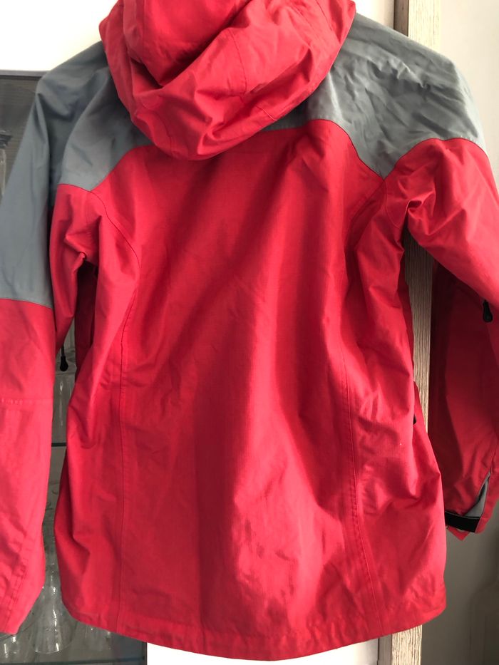Veste rouge quechua 12 ans - photo numéro 8