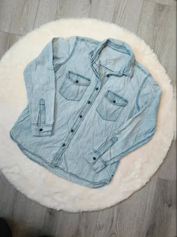 👔 Chemise en jean GAP taille S – style décontracté classique