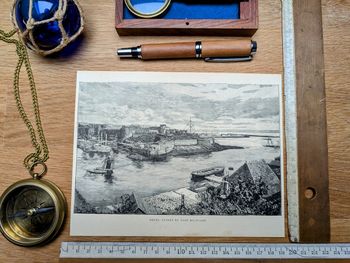 Imprimée en 1890, Brest, port militaire, Finistère. Original Vintage Authentique.