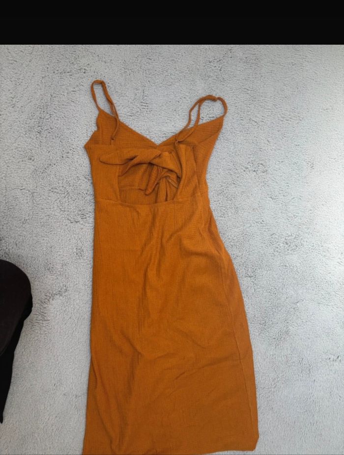 Robe Bershka - photo numéro 2