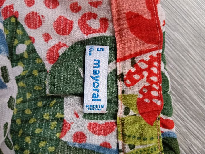 Combishort multicolore Mayoral 5ans - photo numéro 3