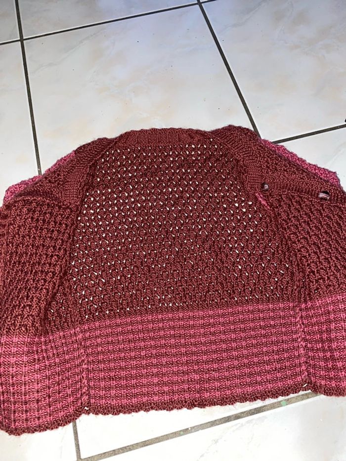 Gilet fait main 4/5 ans - photo numéro 3