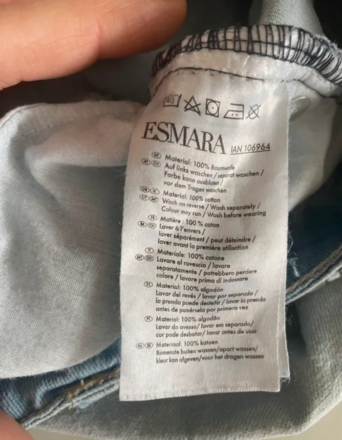 Short en jeans neuf taille 40 - photo numéro 5