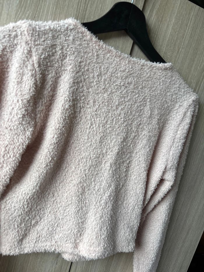 Crop top duveteux longues manches effet cache cœur H&M - photo numéro 5