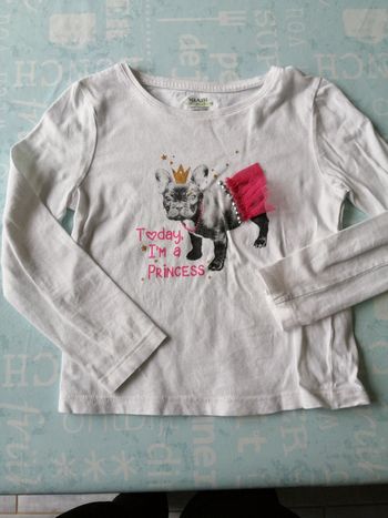 Tshirt manches longues 4 ans