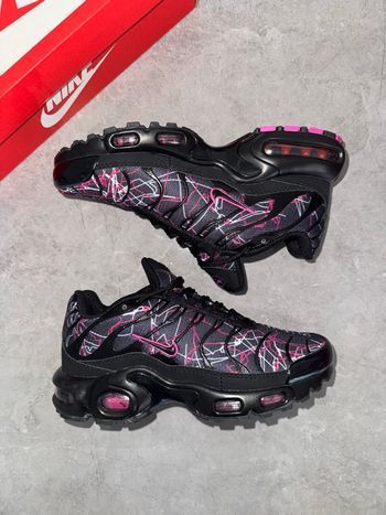 Nike tn noir rose  32