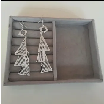 boucle d'oreille