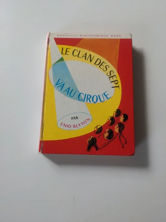 Le clan des sept va au cirque