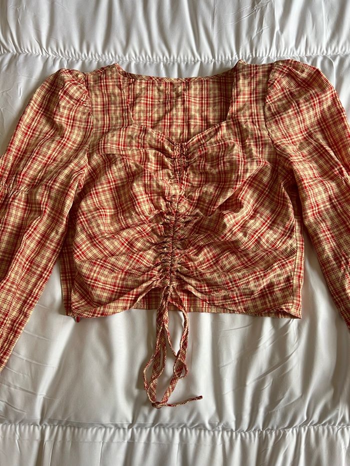 Blouse courte (crop blouse) - photo numéro 3