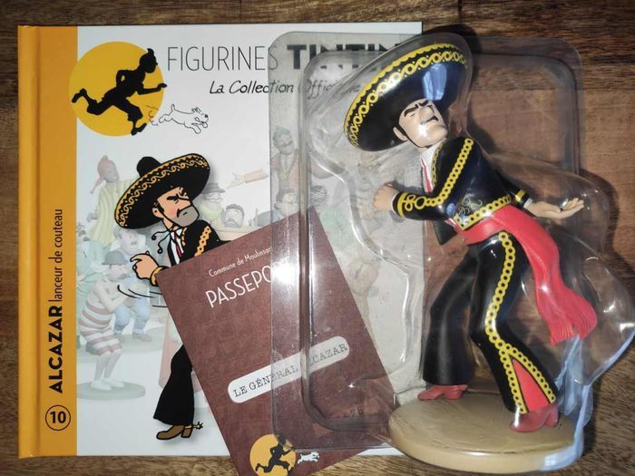 Alcazar lanceur de couteau Figurine Tintin + Livret - photo numéro 1