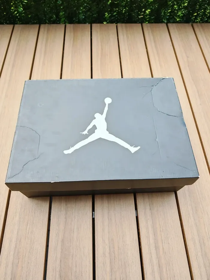 Jordan Spizike University gold 44 - photo numéro 14