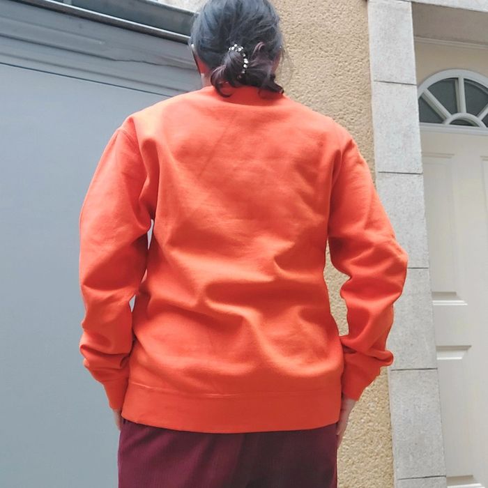 Pull de créatrice brodé taille M - photo numéro 4