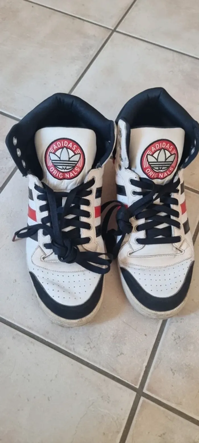 Sneaker adidas blanche - photo numéro 4