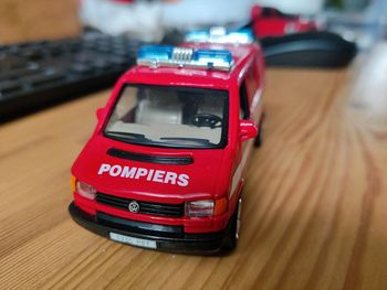 Fourgon pompier miniature