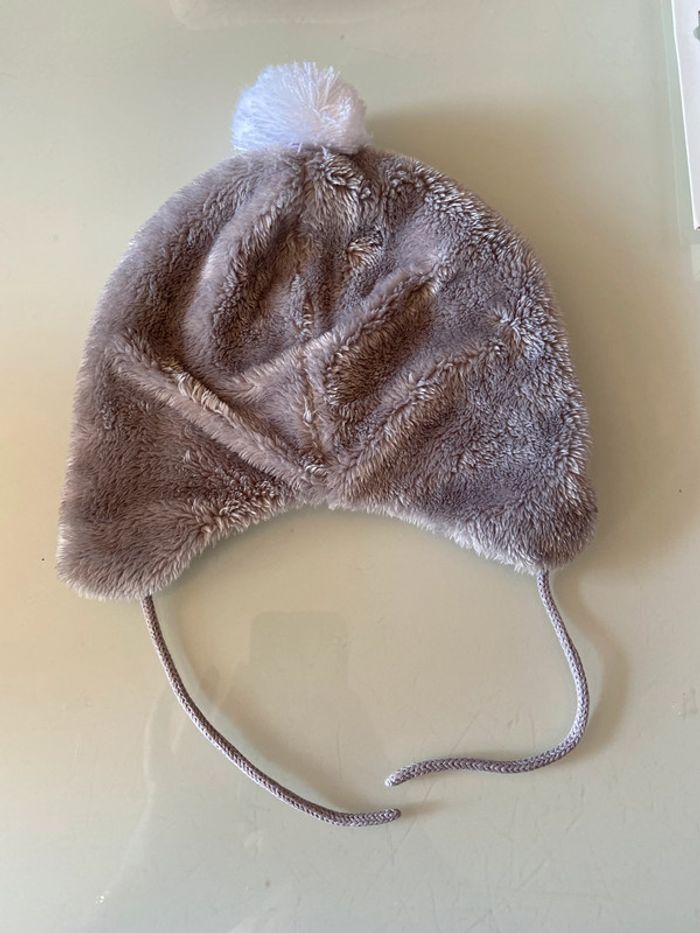 Bonnet en peluche "pingouin" 9-12 mois - photo numéro 2