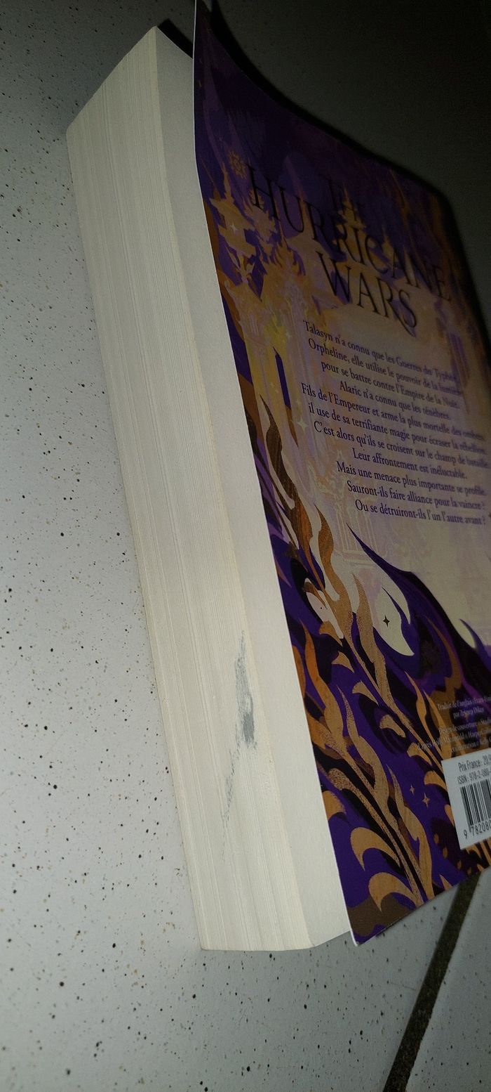 Livre The Hurricane Wars -
Édition brochée - photo numéro 4