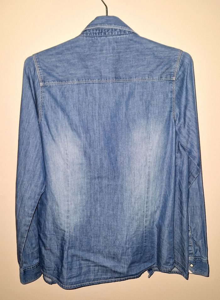 Chemise en jean Tex 13/14 ans excellent état - photo numéro 3