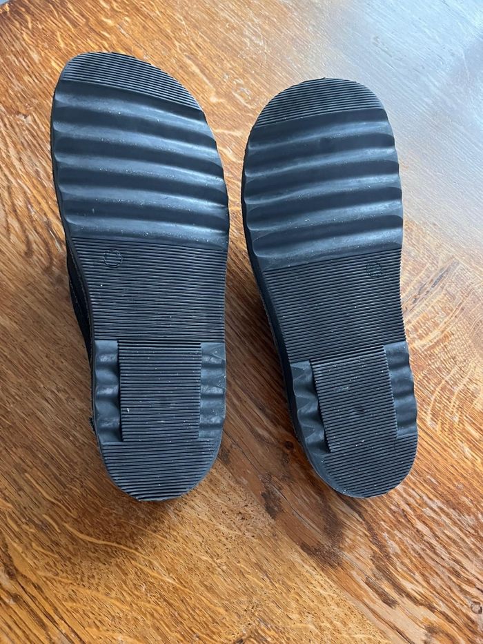 HTC Chaussures Clack en cuir noires,  Pointure 40 - photo numéro 5