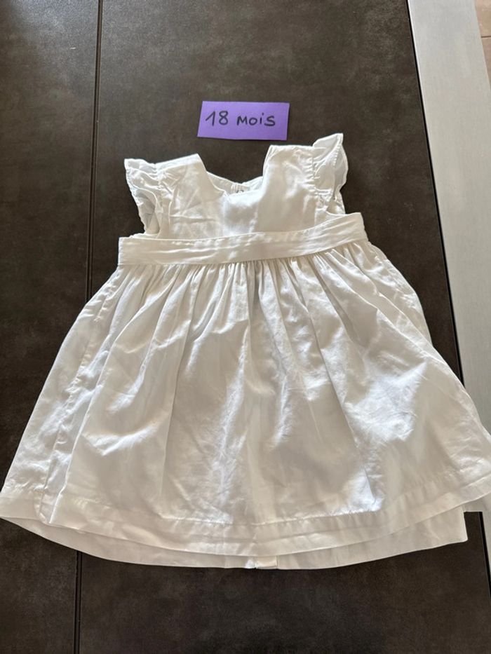Robe baptême petit bateau