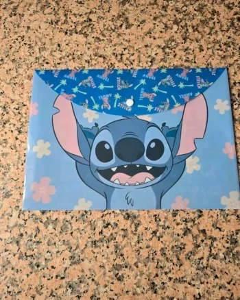 Pochette A4 Stitch neuf