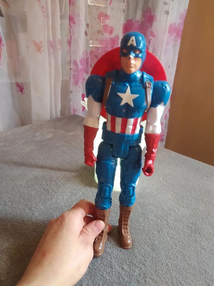 Figurine Captain America