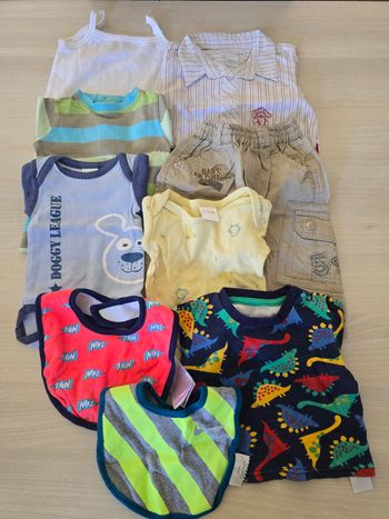 Lot de 9 articles bébé - Taille 3 mois