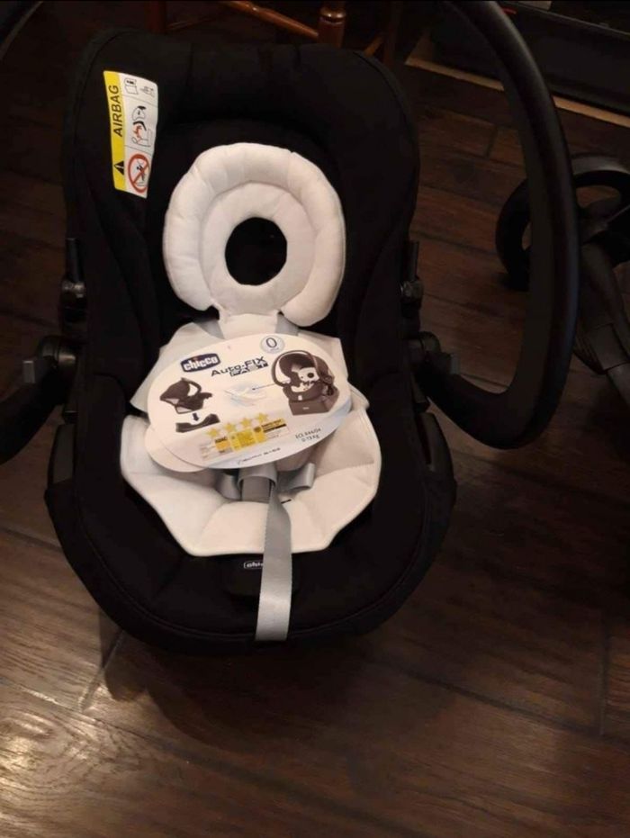 Poussette Urban Chicco 3 en 1 - photo numéro 3