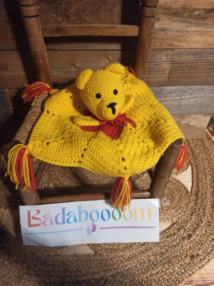 Doudou ours fait main tricoter Winnie tbe - photo numéro 3