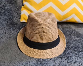 Joli petit Chapeau Camel taille L/XL Femme Newyorker