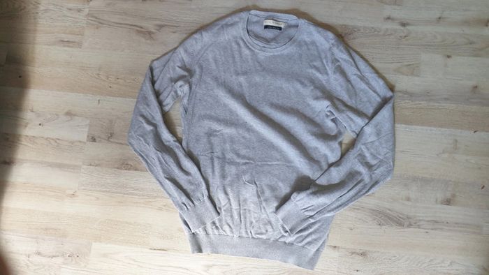 Pull fin gris