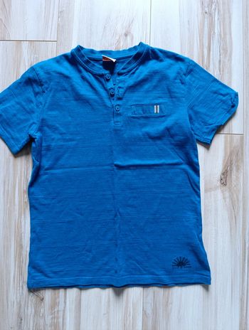 Tee shirt 10 ans neuf