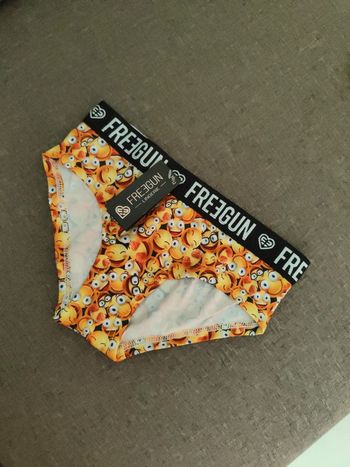 Culotte freegun 10/12 ans neuve