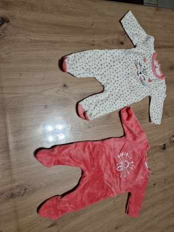 Lot de 2 pyjamas 1 mois