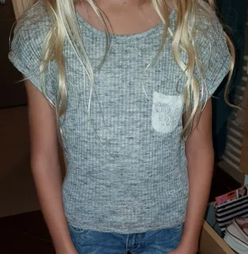 Tee-shirt gris chiné 8 ans