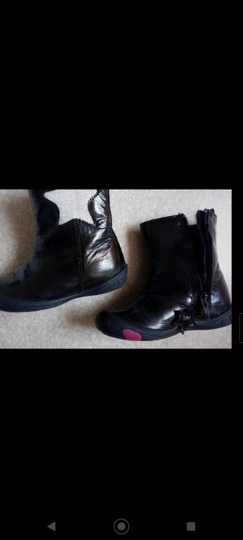 Bottines étoiles noir brillante VertBaudet