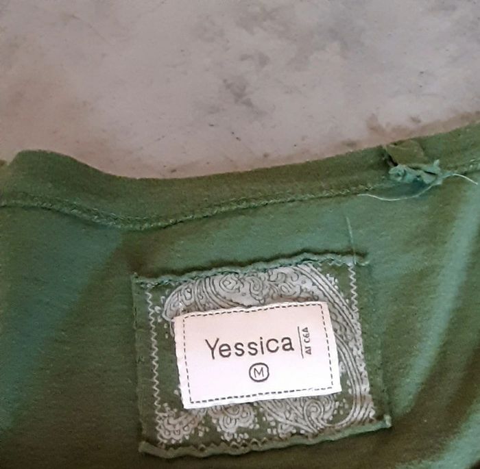 2 tee-shirts vert Jessica + à motif H&M - photo numéro 8