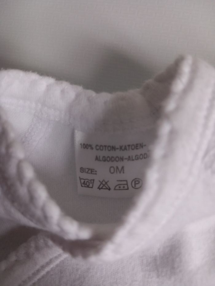 Lot bodies taille 0M - photo numéro 3