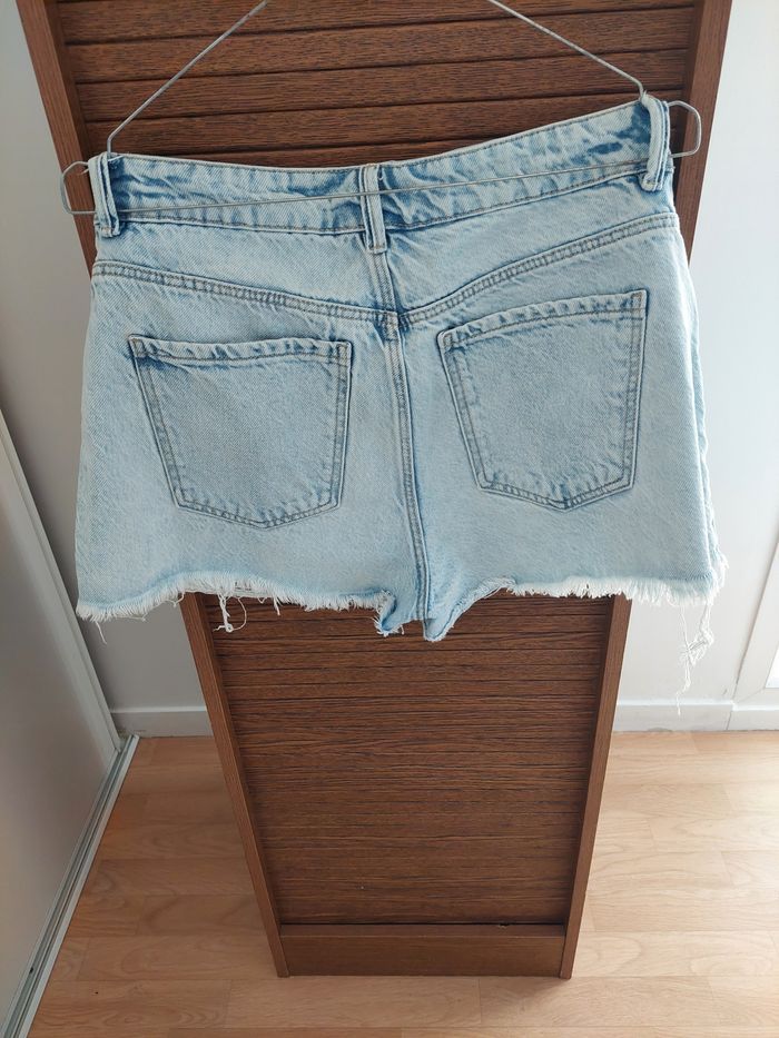 Short femme - photo numéro 3