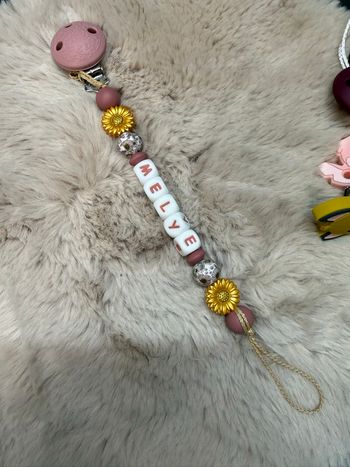 Attache tétine personnalisée 