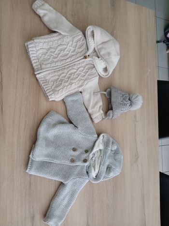 Lot gilets /bonnet