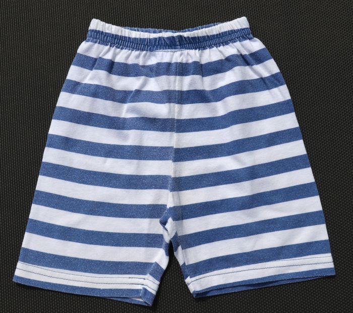 Short rayé bleu et blanc 12 mois