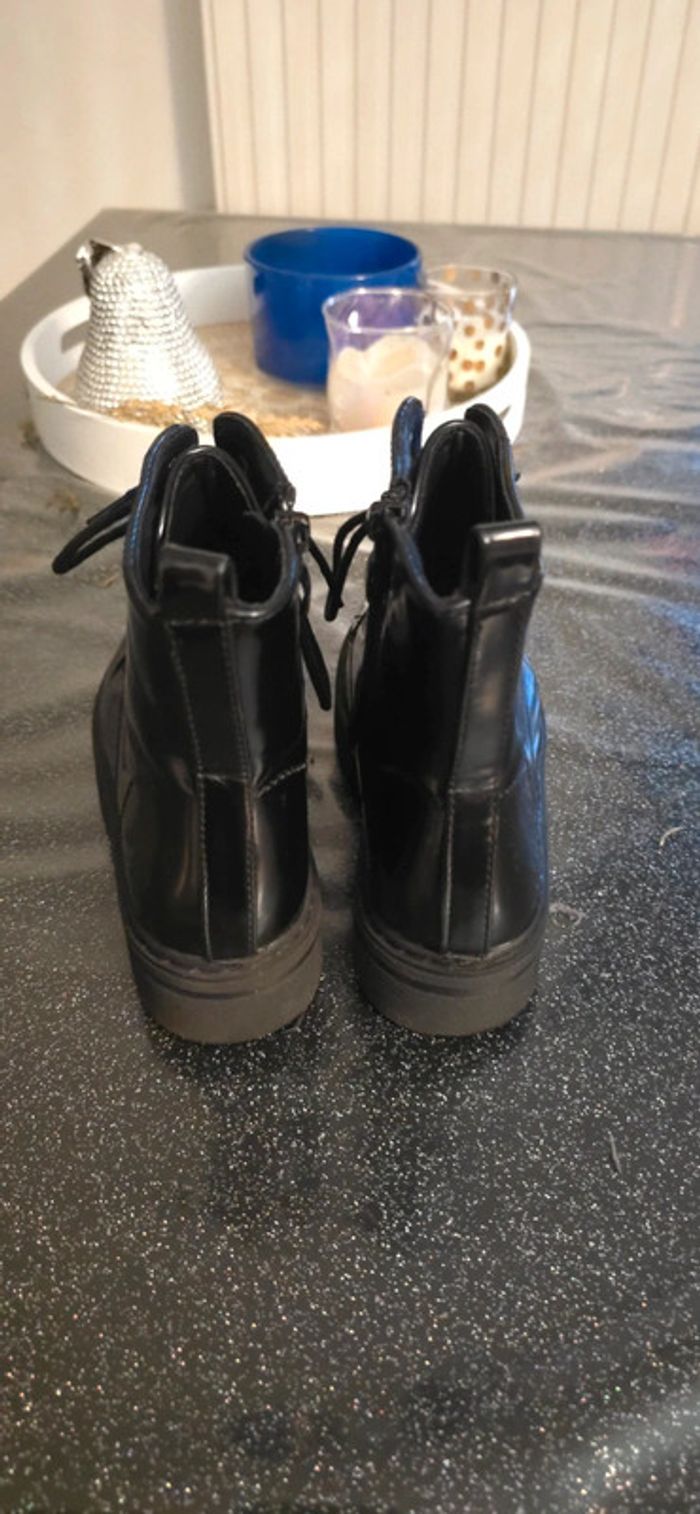 Bottines noires fille pointure 32 - photo numéro 4