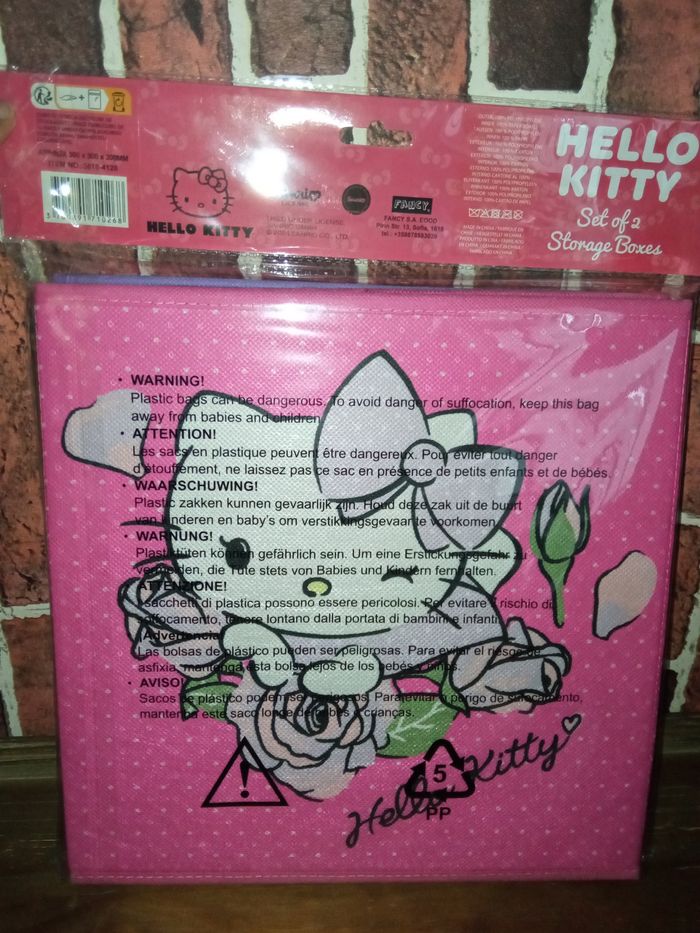 Lot de deux cubes de rangement rigide Hello Kitty - photo numéro 3