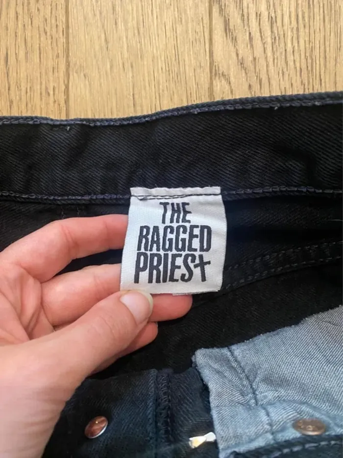 Short en jean noir avec clous The Ragged Priest X Levi´s - photo numéro 5
