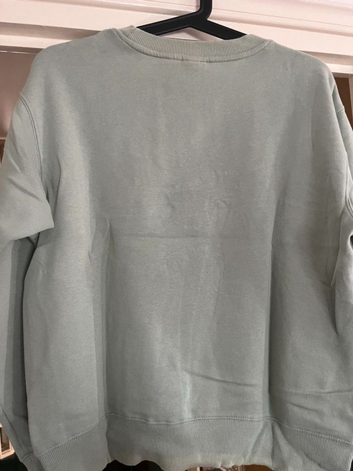 Pull H&M série Disney Mickey taille S - photo numéro 3