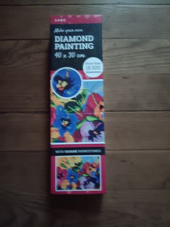 Diamond painting